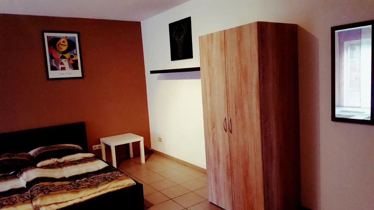 White House 'Privatzimmer' Mannheim Privatunterkunft
